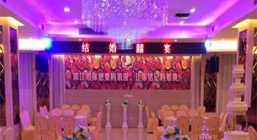 愛對了是愛情，愛錯了是青春，光臣LED線條燈婚慶亮化工程