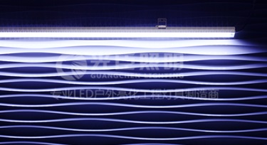 選顏色也有大學(xué)問，LED洗墻燈綠光白光哪種照射得遠(yuǎn)?