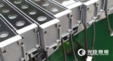 急單不急， 1800米4060大功率洗墻燈準時出貨