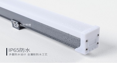 戶外「全彩線條燈」接上多端口控制器燈具無效果變化？